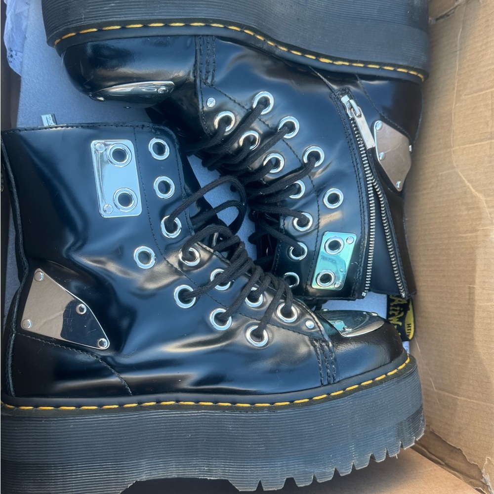 Dr. Martens Rare discontinued Rebel Maxx
